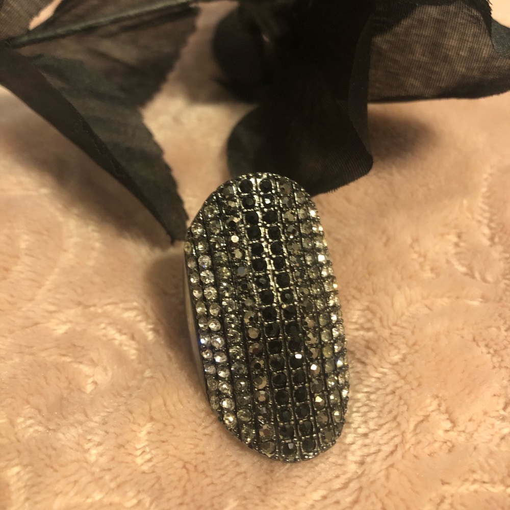 Stunning Statement Ring - image 3